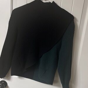 Express Two-Tone Ribbed Mock Neck Sweater - Black & Dark Green